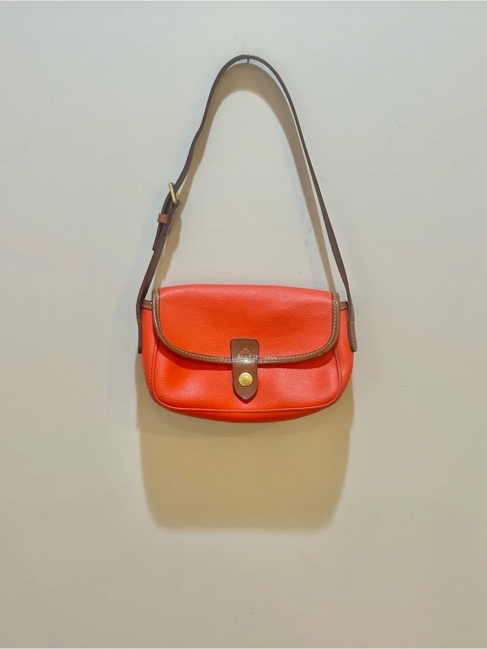 Dooney & Bourke Red Eva Pouchette Crossbody Shoulder Bag w/Adjustable Tan Strap